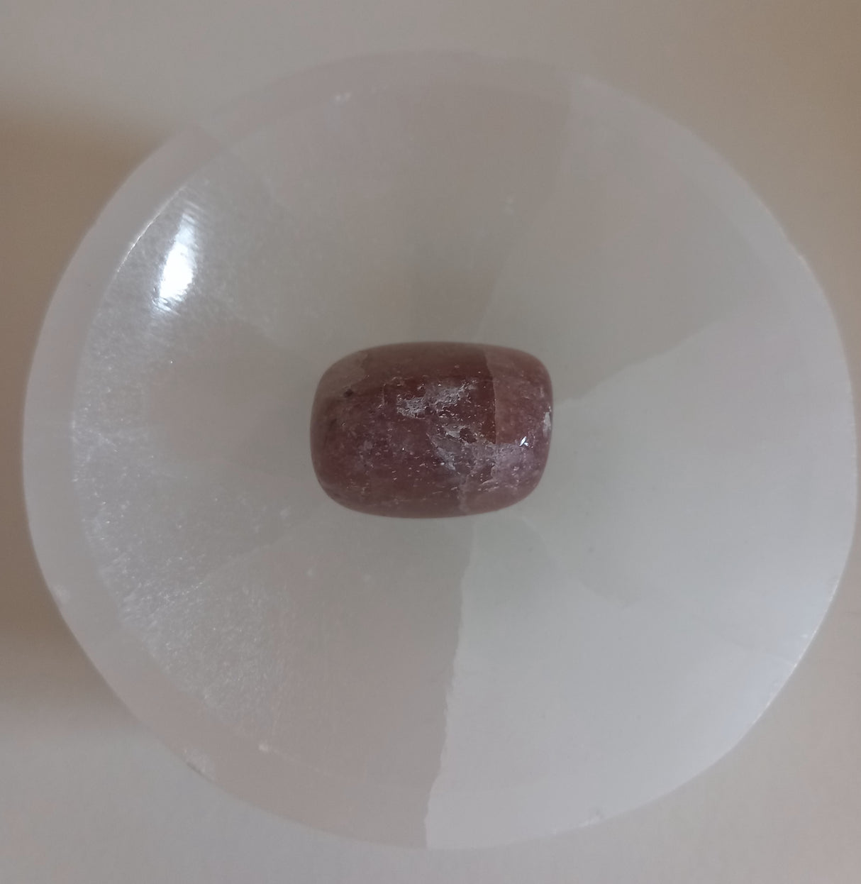 Cherry Quartz polished tumbled stone