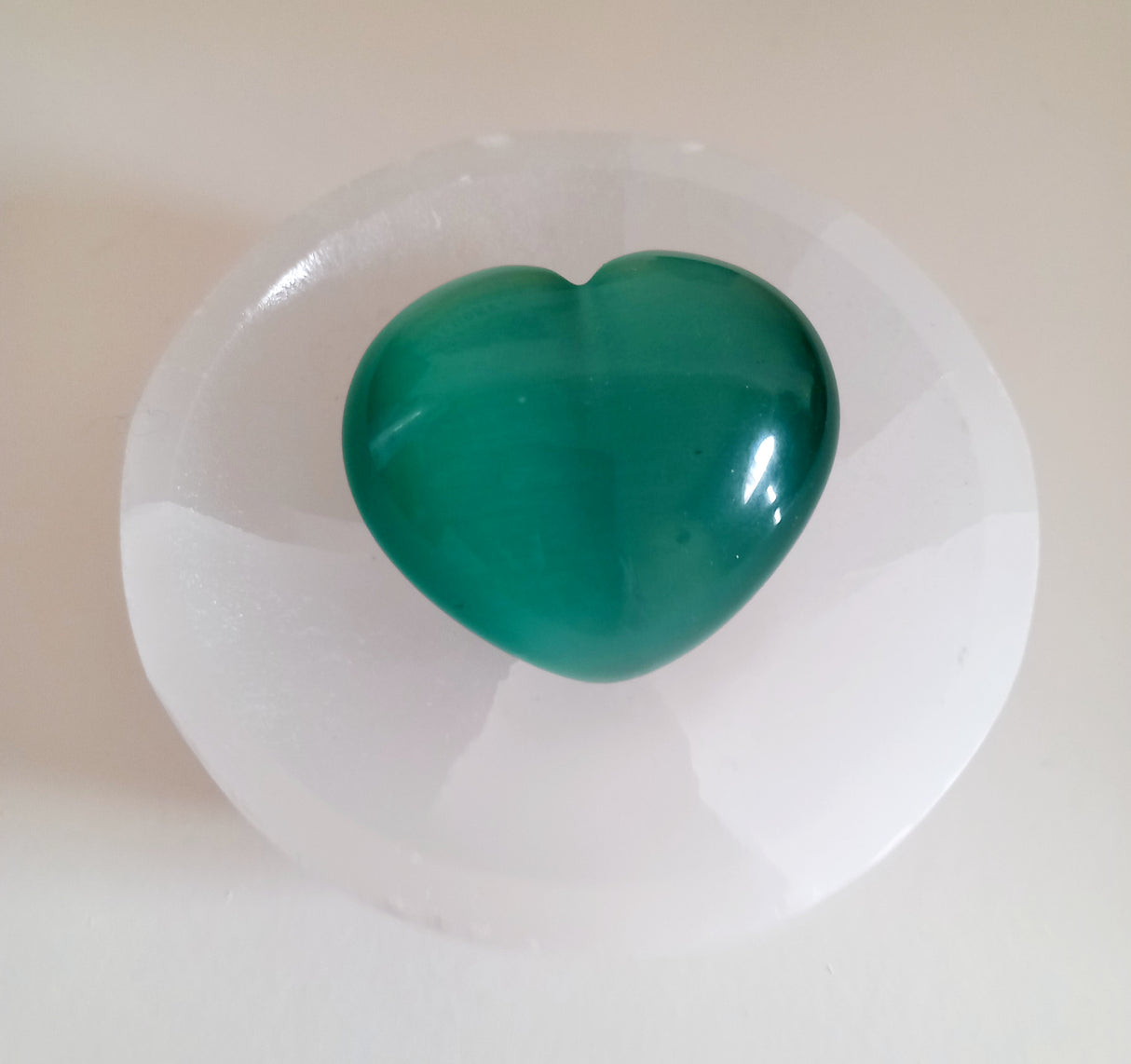 Cats Eye Heart size large green