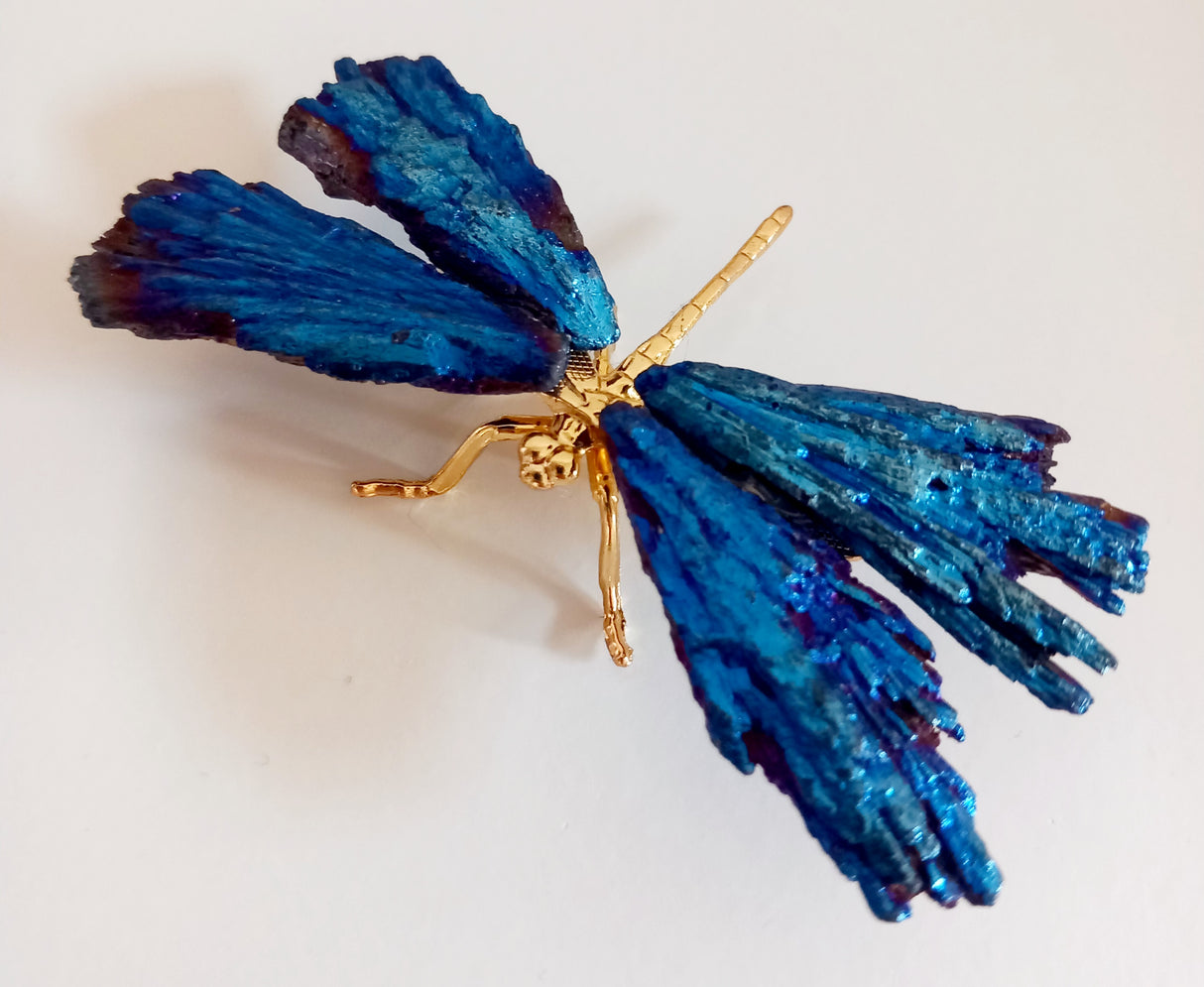 Dragonfly (gold coloured)  Tourmaline blue Aura